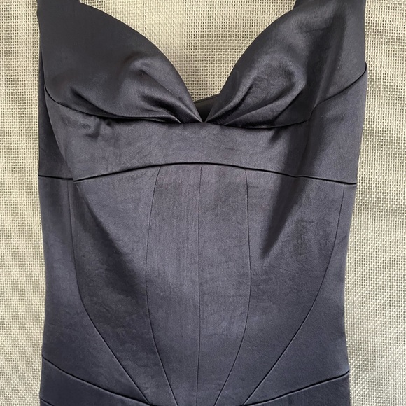 Form fitting cocktail dress - size 6 - navy - Picture 3 of 9